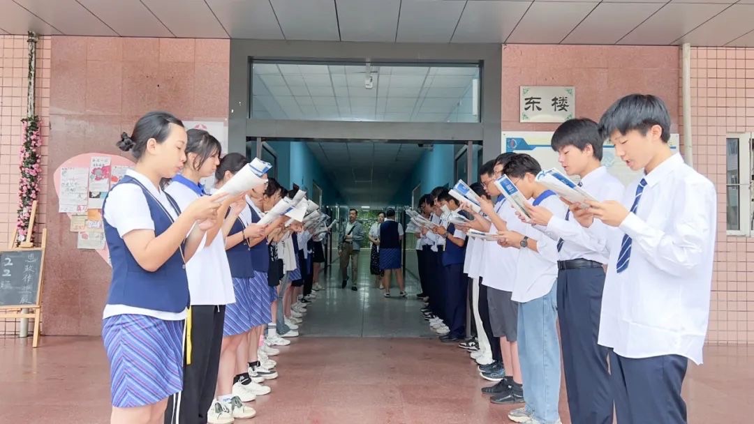 观摩学习拓展思路 交流借鉴促进提升——我校赴重庆行知职业技术学校参观学习